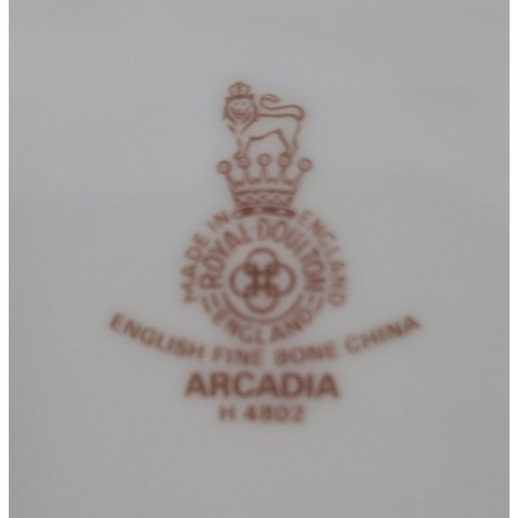 Royal Doulton England Arcadia H4802 Dinner Plates Brown Backstamp Set of 4 - Picture 7 of 7